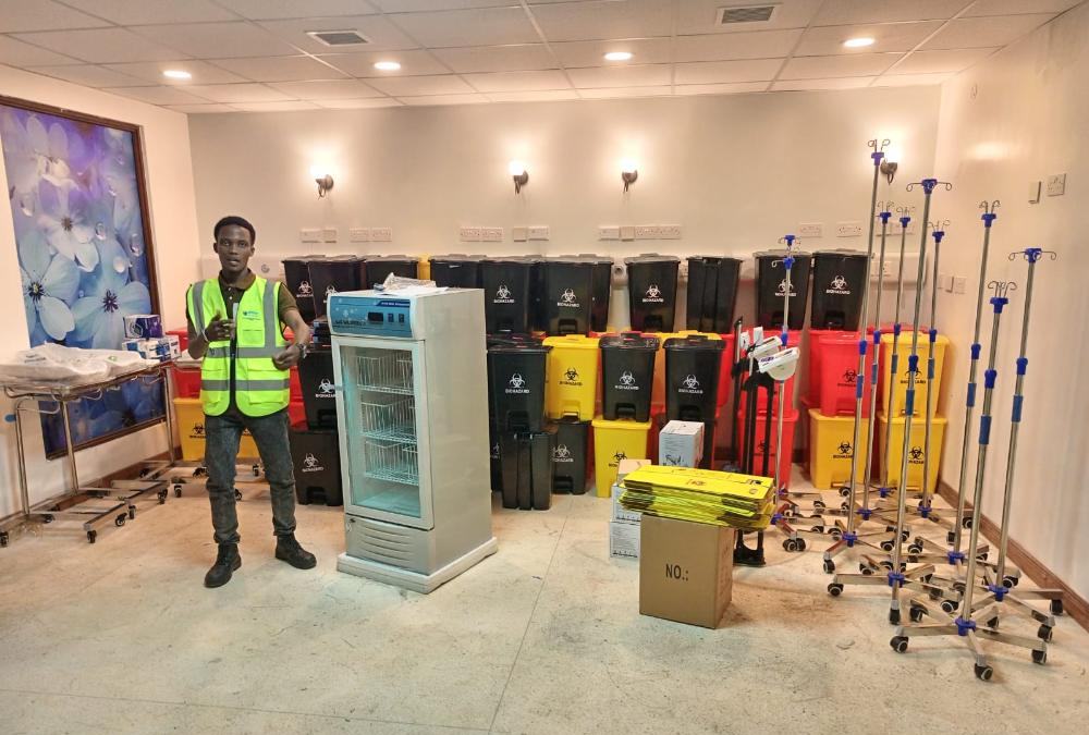 Engineer with ward equipment counted in at handover